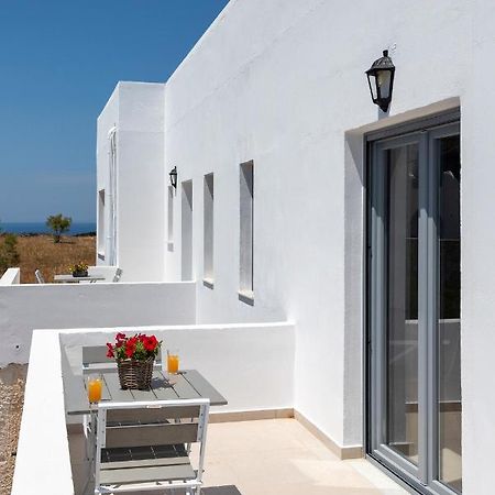 Chrysonisos Suites With Sunset & Seaviews Near 키니언 외부 사진