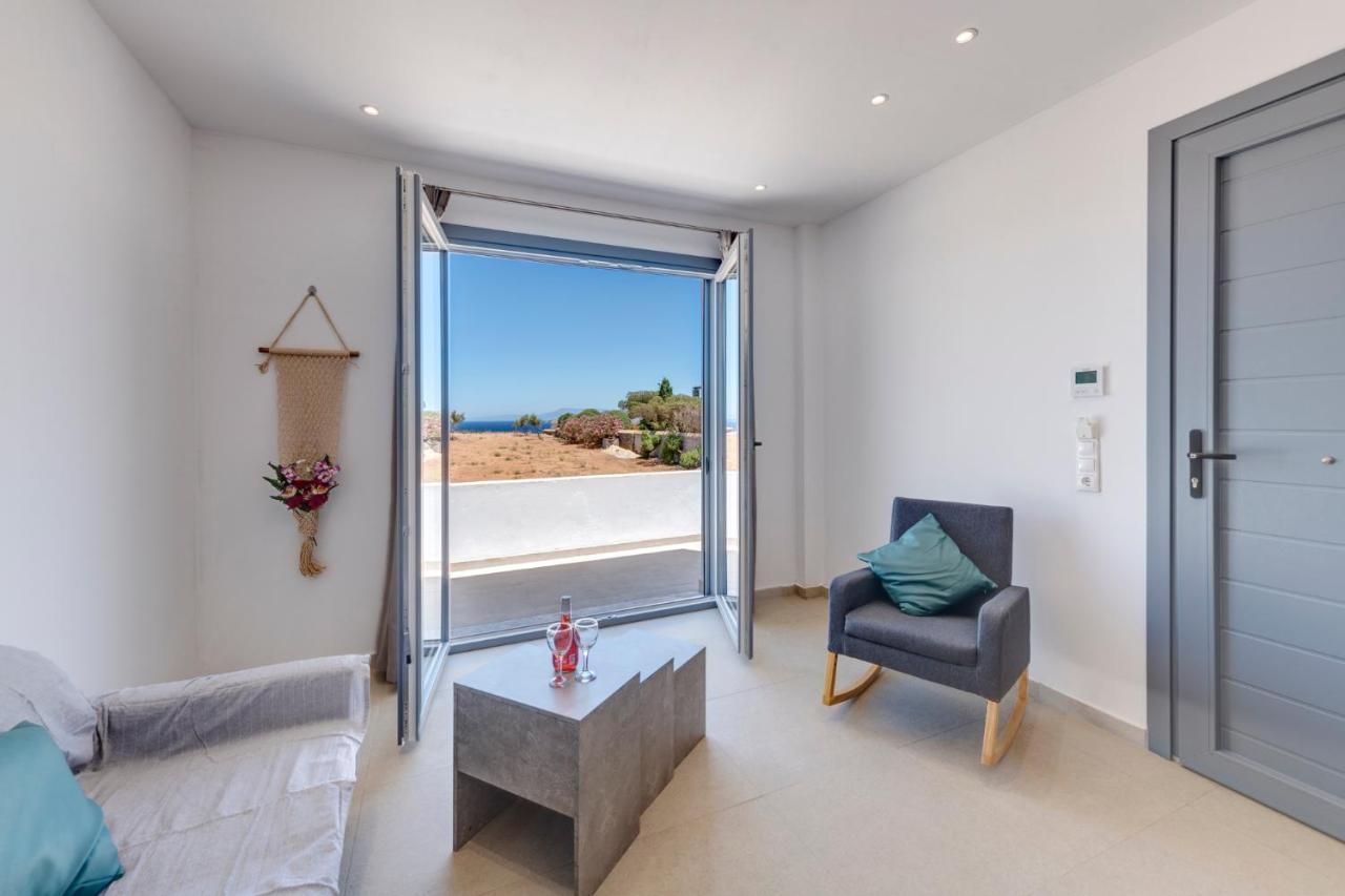 Chrysonisos Suites With Sunset & Seaviews Near 키니언 외부 사진