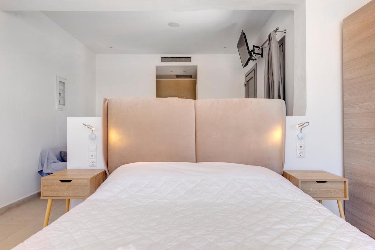 Chrysonisos Suites With Sunset & Seaviews Near 키니언 외부 사진
