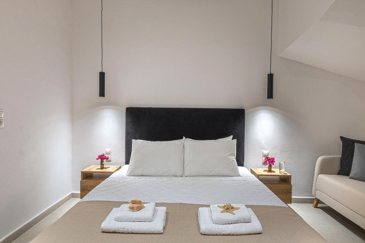 Chrysonisos Suites With Sunset & Seaviews Near 키니언 외부 사진