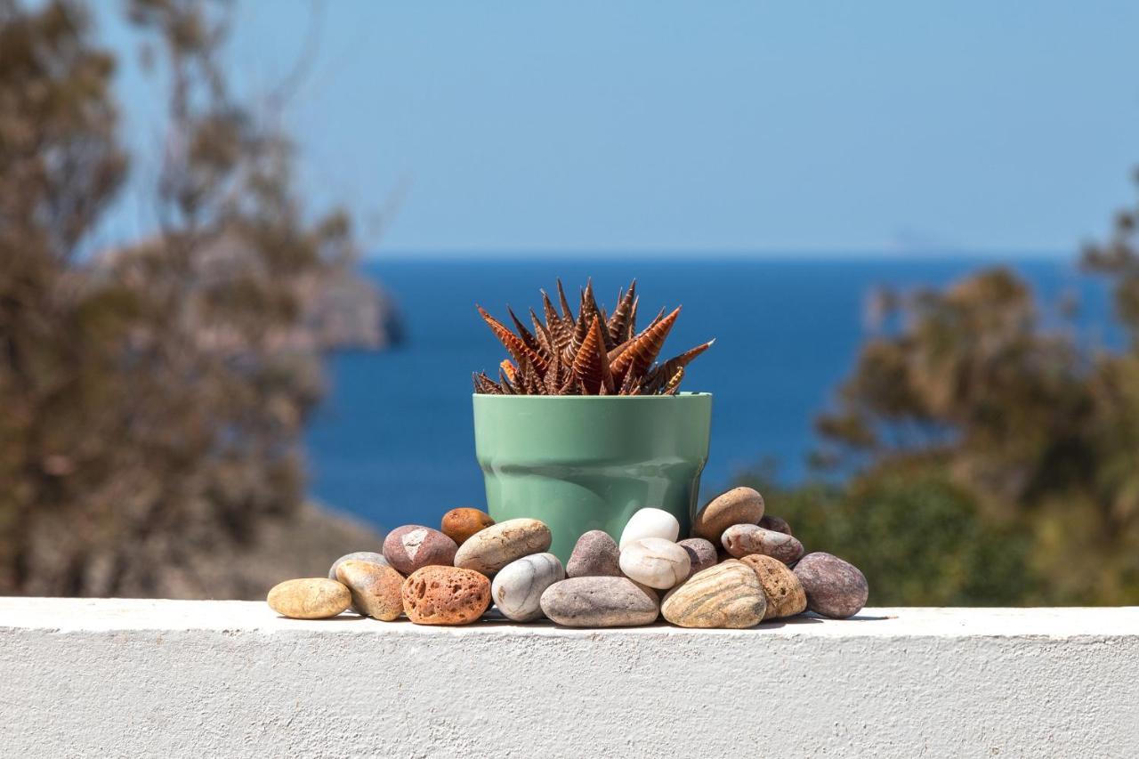 Chrysonisos Suites With Sunset & Seaviews Near 키니언 외부 사진